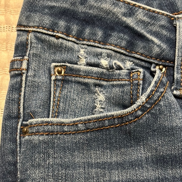 Time and Tru Classic Blue Jeans - Picture 6 of 10